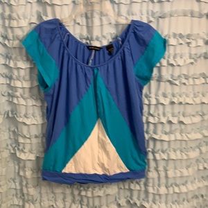 SS NY&Co Shirt. Size medium